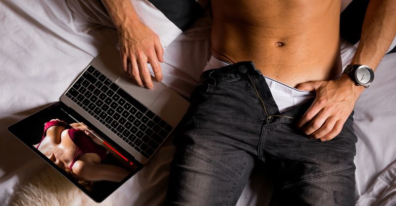 Pourquoi la pornographie amateur domine-t-elle ? Présentation de l'authenticité qui s Mélanger le secteur pornographique